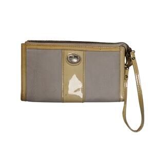 Coach Large Wristlet Ivory Leather Yellow Patent Trim, Pocket, Cash & Card Slots